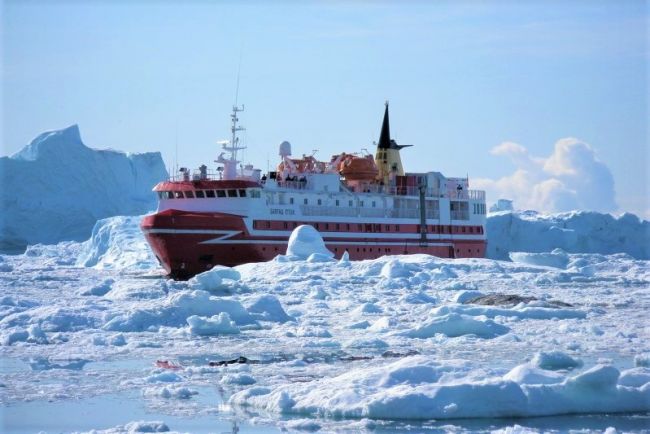 Arctic Umiaq Line